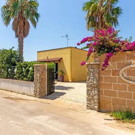 Holiday home Air-conditioned In With Parking And Bicycles Porto Cesareo